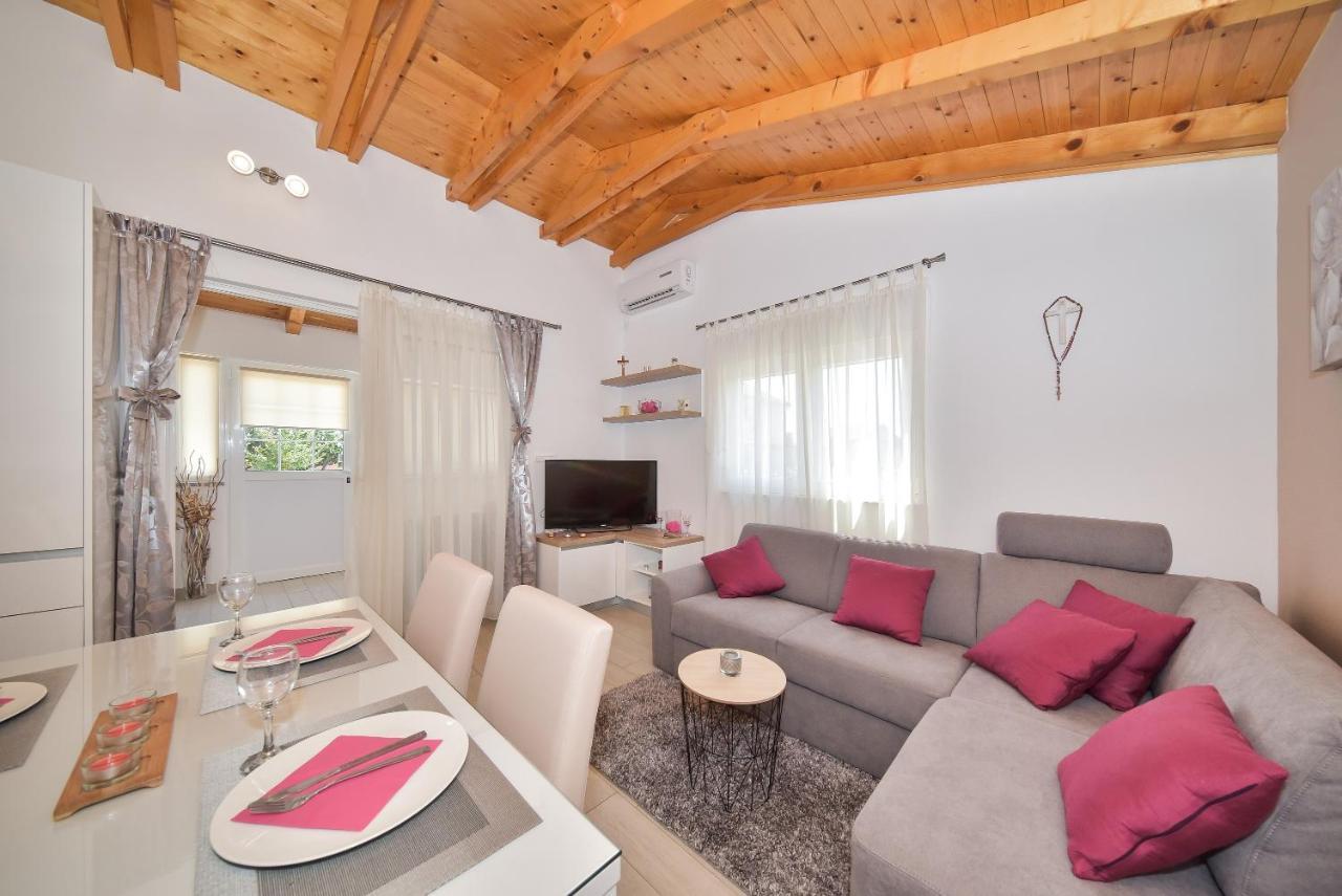 Apartment Irena Поседарье Екстериор снимка