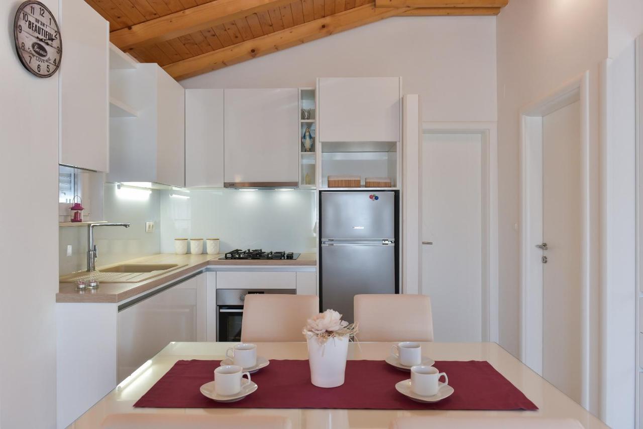 Apartment Irena Поседарье Екстериор снимка