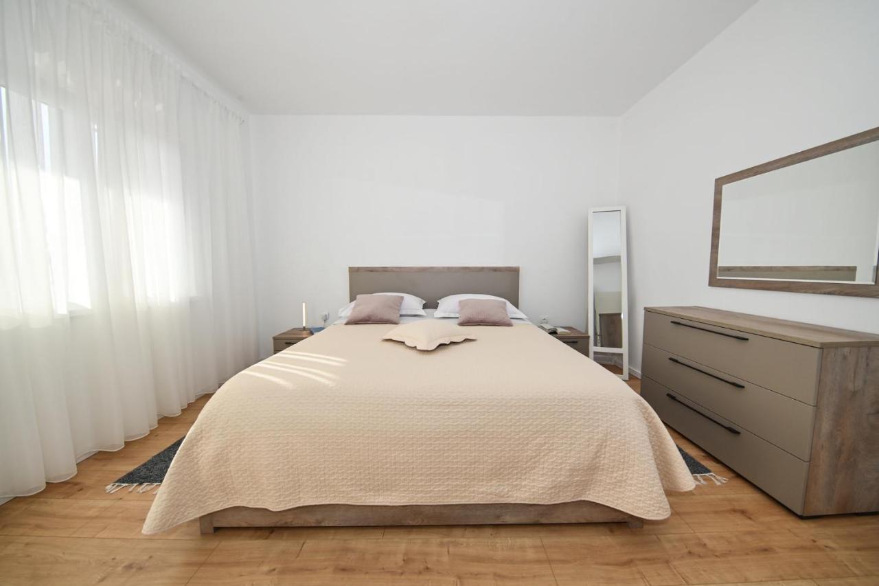 Apartment Irena Поседарье Екстериор снимка