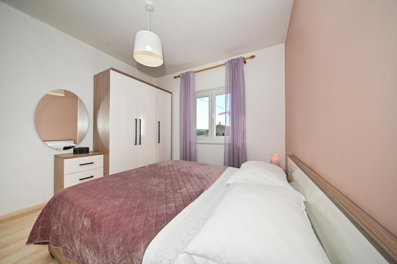 Apartment Irena Поседарье Екстериор снимка
